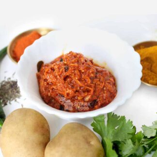Potato Pickle / Aloo Achaar Niluva Pachadi