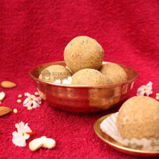 Sugar Minapa Sunnundalu or Black Gram / Urad Dal Laddu