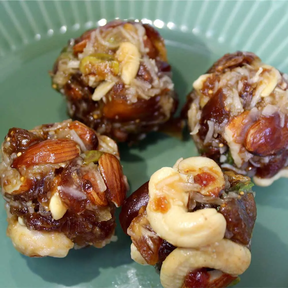 Handmade Dry fruit Laddu 