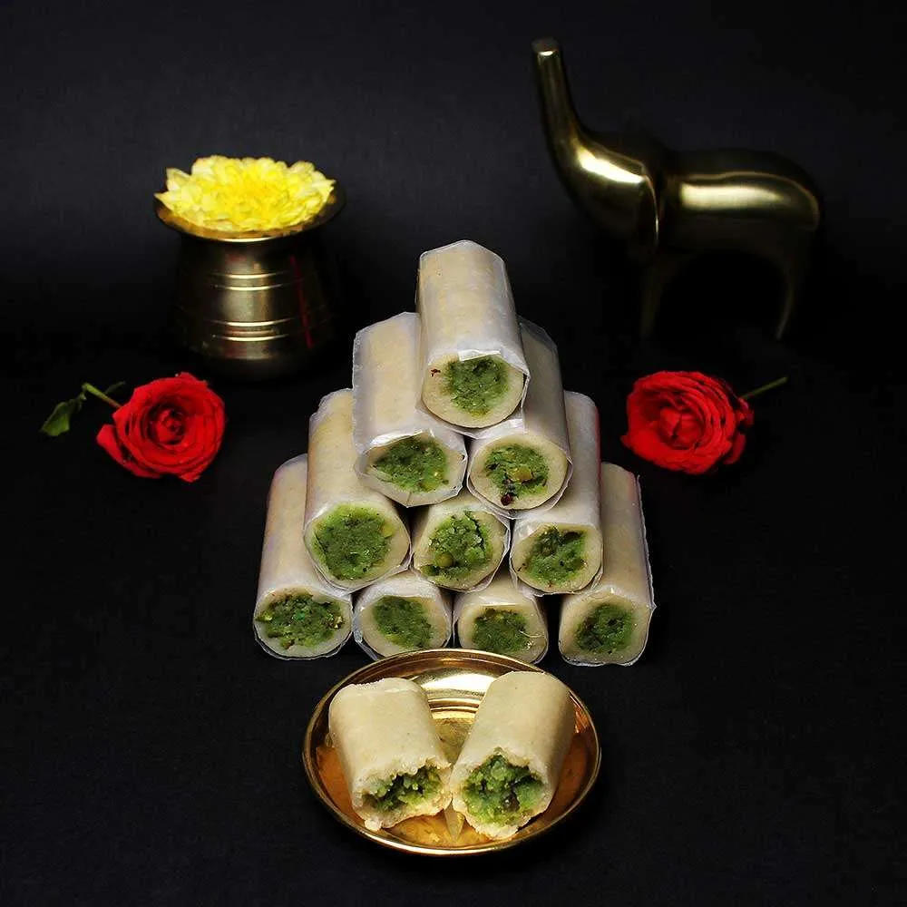 Kaju Pista Rolls (Premium Quality)