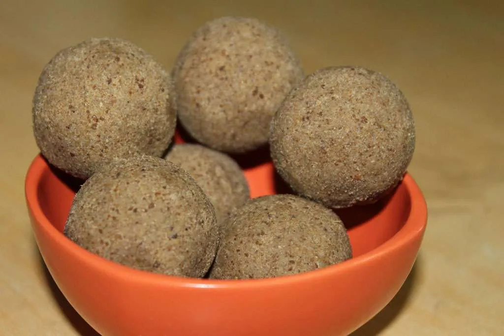 Organic Bajra (Pearl Millets, Sajjalu) Laddu
