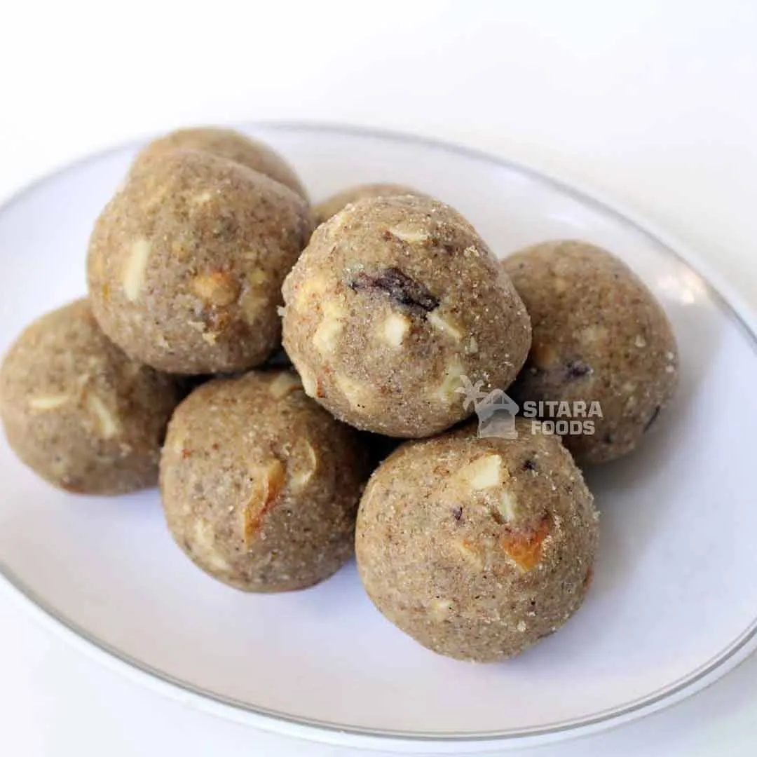 Hand Made Gond Laddu (Premium Quality - Crunchy)