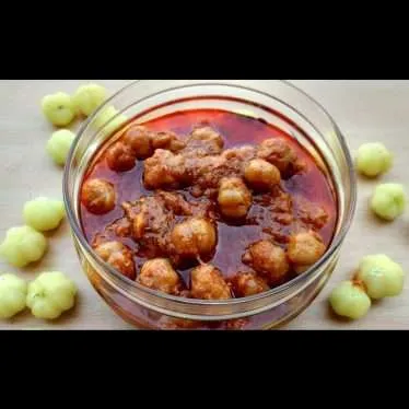 Star Gooseberry Pickle / Arai Nellikai Oorugai