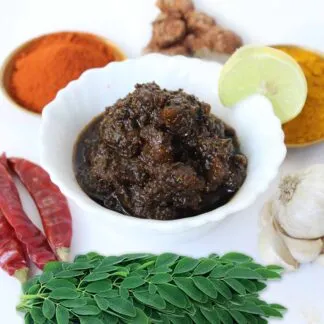 Munagaaku (Moringa) Chicken Pickle